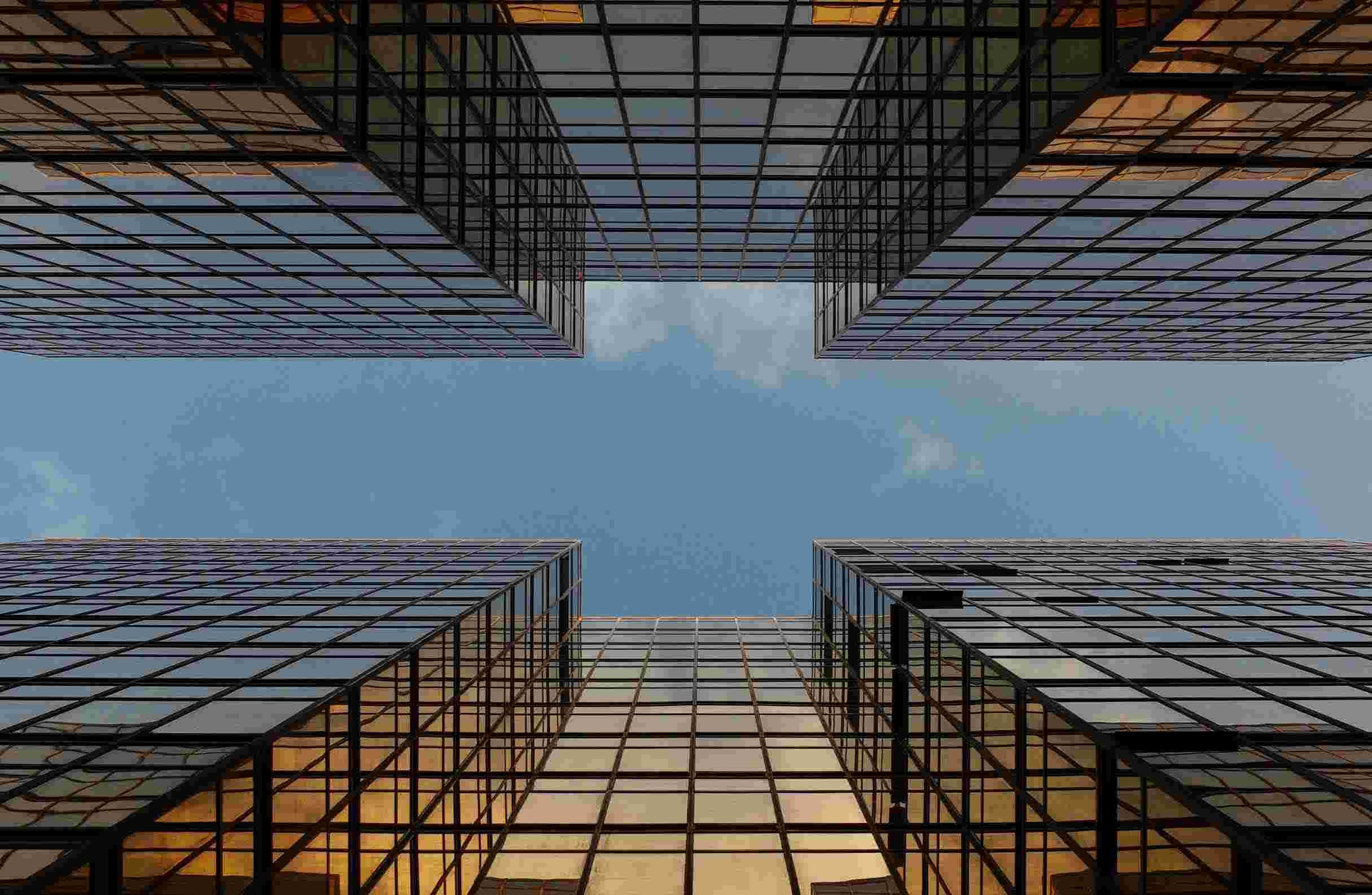 เพิ่มประสิทธิภาพการจัดการสินค้าคงคลังด้วยสติกเกอร์ UHF RFID: ยกระดับการดำเนินงานค้าปลีก