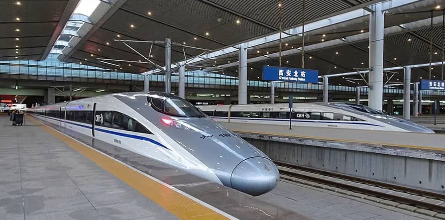 การจัดการรถไฟอัจฉริยะ: การใช้ประโยชน์จาก RFID เพื่อเพิ่มประสิทธิภาพการดำเนินงานและความปลอดภัยของทางรถไฟ